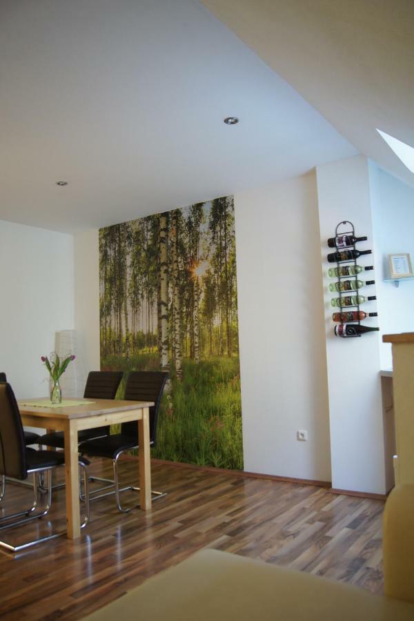 Riegler'S Buschenschank Loipersdorf bei Fuerstenfeld Ngoại thất bức ảnh